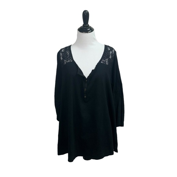 Lane Bryant Women's Size 26/28 Lace Top 1/4 Button Down V-Neck 3/4 Sleeves Black - Picture 1 of 7